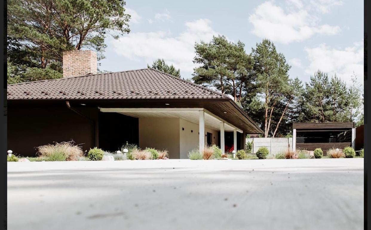 Royal Relax Guest House Khorodelets Екстериор снимка